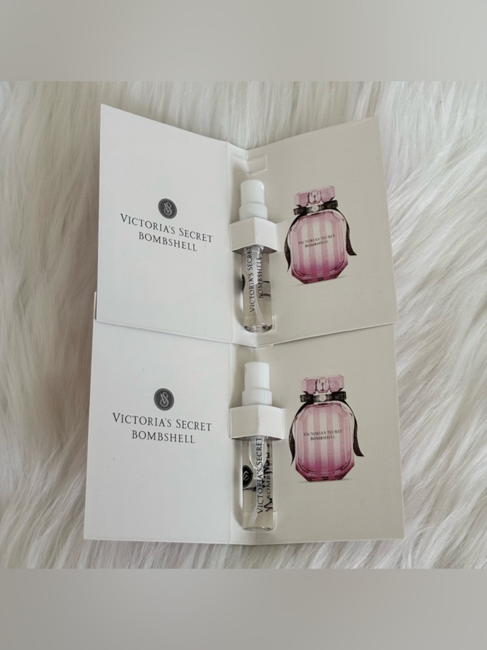 Victoria's Secret Bombshell Eau de Parfum Sample Spray 2ml set of 2